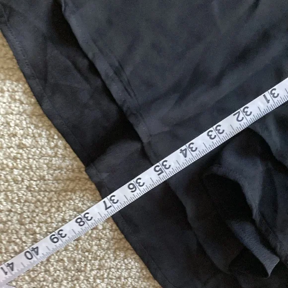 Lush Black Wrap Dress Midi Size Large V-Neck Flow Knee Length LBD Like New - Picture 8 of 12